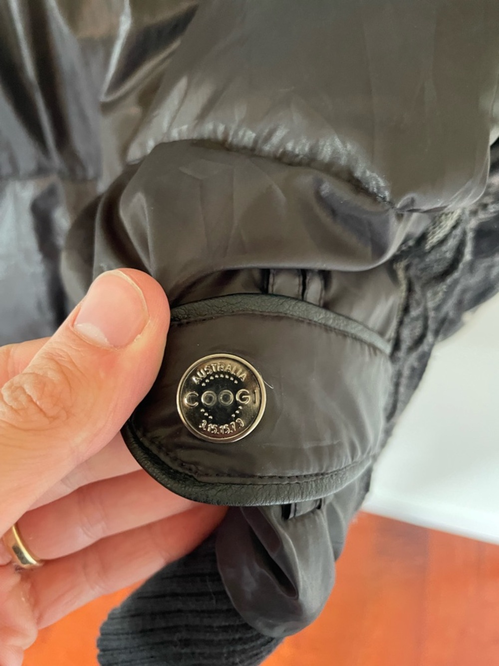 Coogi Puffer jacket RARE - Picture 11 of 16
